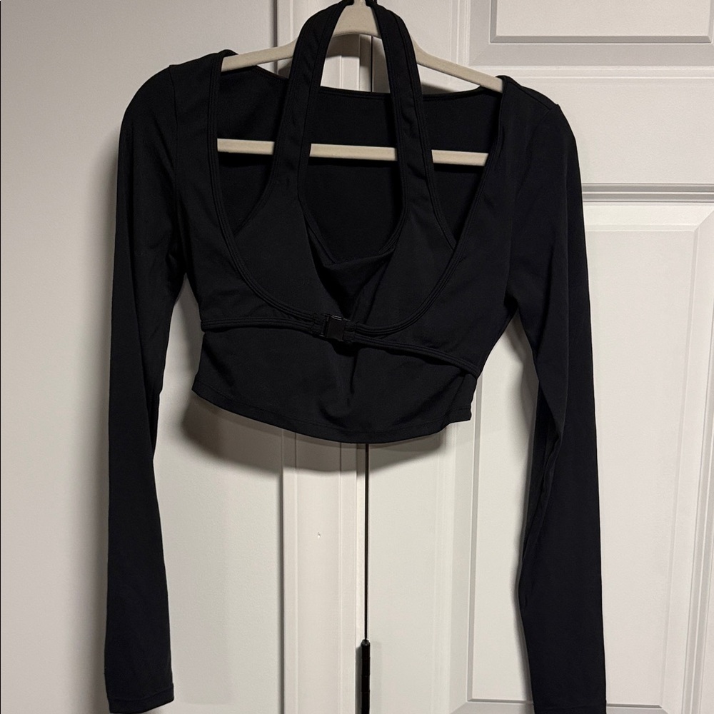HALARA Black Long Sleeve Crop Top